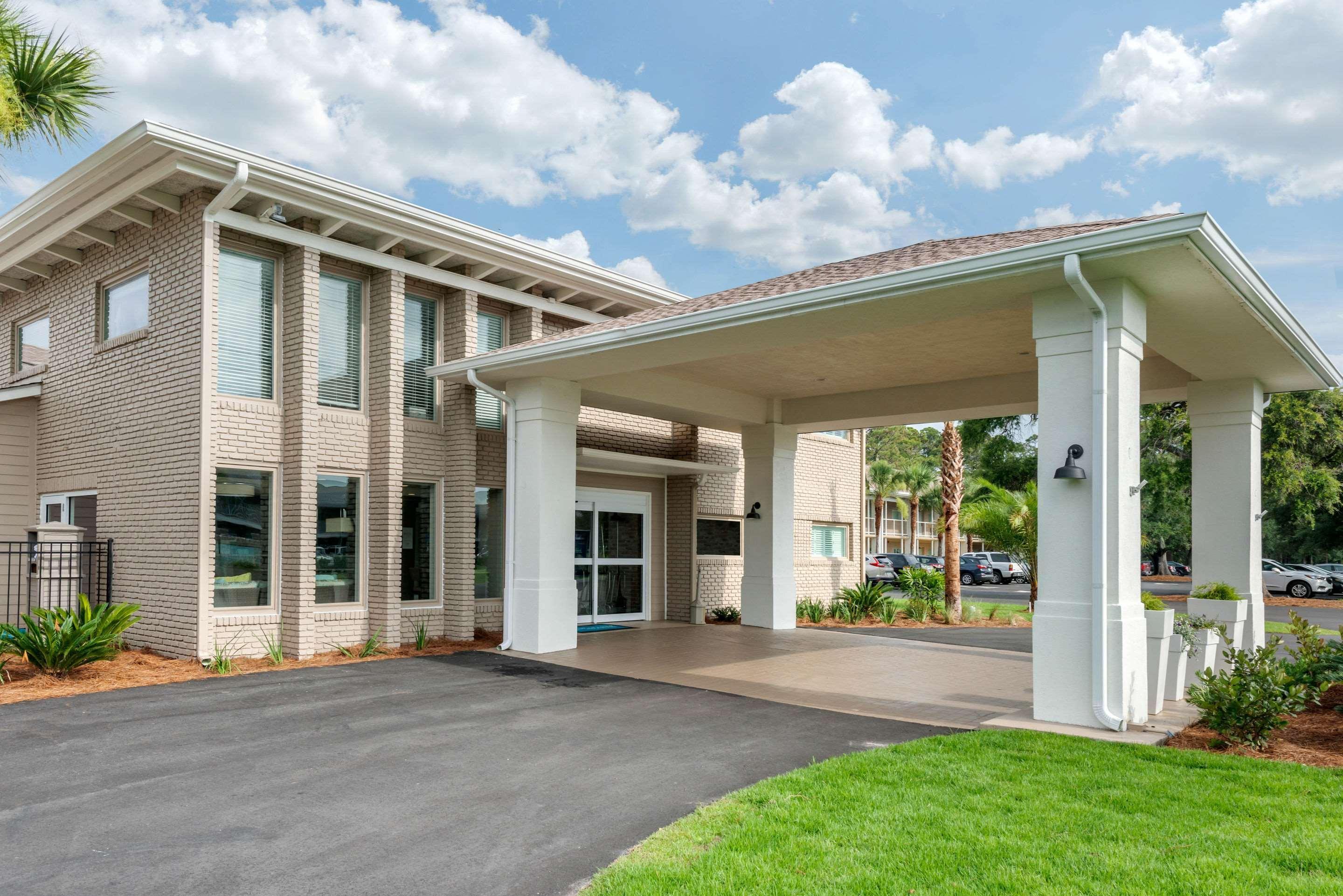 Seafarer Inn & Suites, Ascend Hotel Collection جزيرة جيكل المظهر الخارجي الصورة