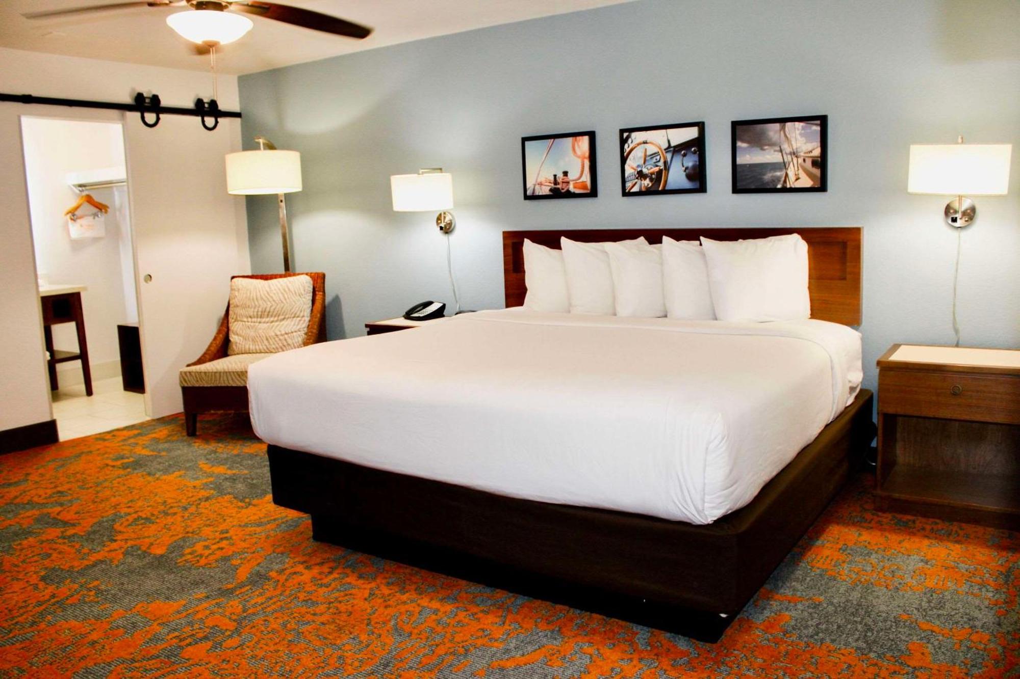 Seafarer Inn & Suites, Ascend Hotel Collection جزيرة جيكل المظهر الخارجي الصورة